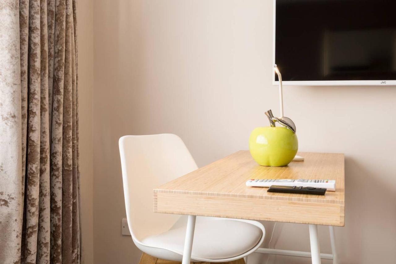 Chocolate Nest Apartment เลมิงตันสปา ภายนอก รูปภาพ