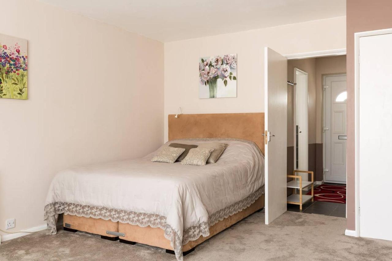 Chocolate Nest Apartment เลมิงตันสปา ภายนอก รูปภาพ