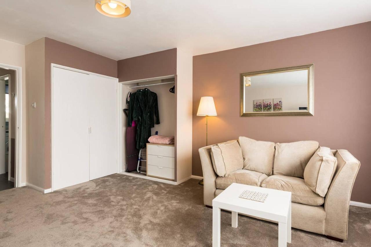 Chocolate Nest Apartment เลมิงตันสปา ภายนอก รูปภาพ